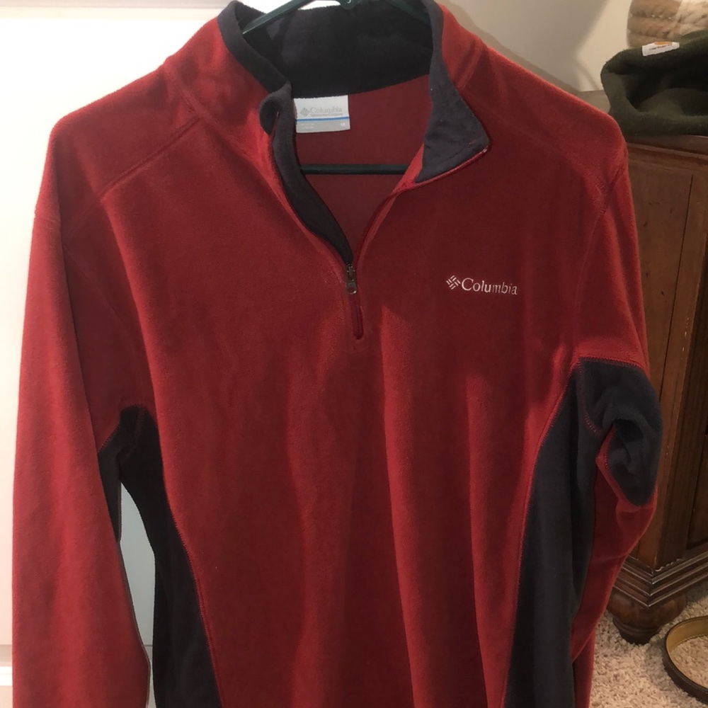 Columbia Pull Over